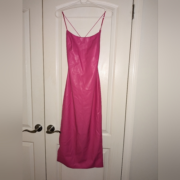 9. NWT BARDOT HELENA FAUX LEATHER DRESS IN HOT PINK - Picture 6 of 7